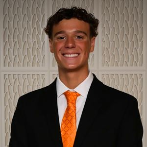 Carter Dumont
